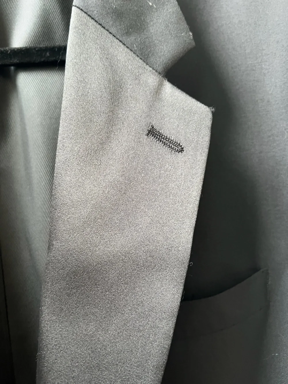 After Hours Black Tuxedo Men's Wool Blazer, Size 48R